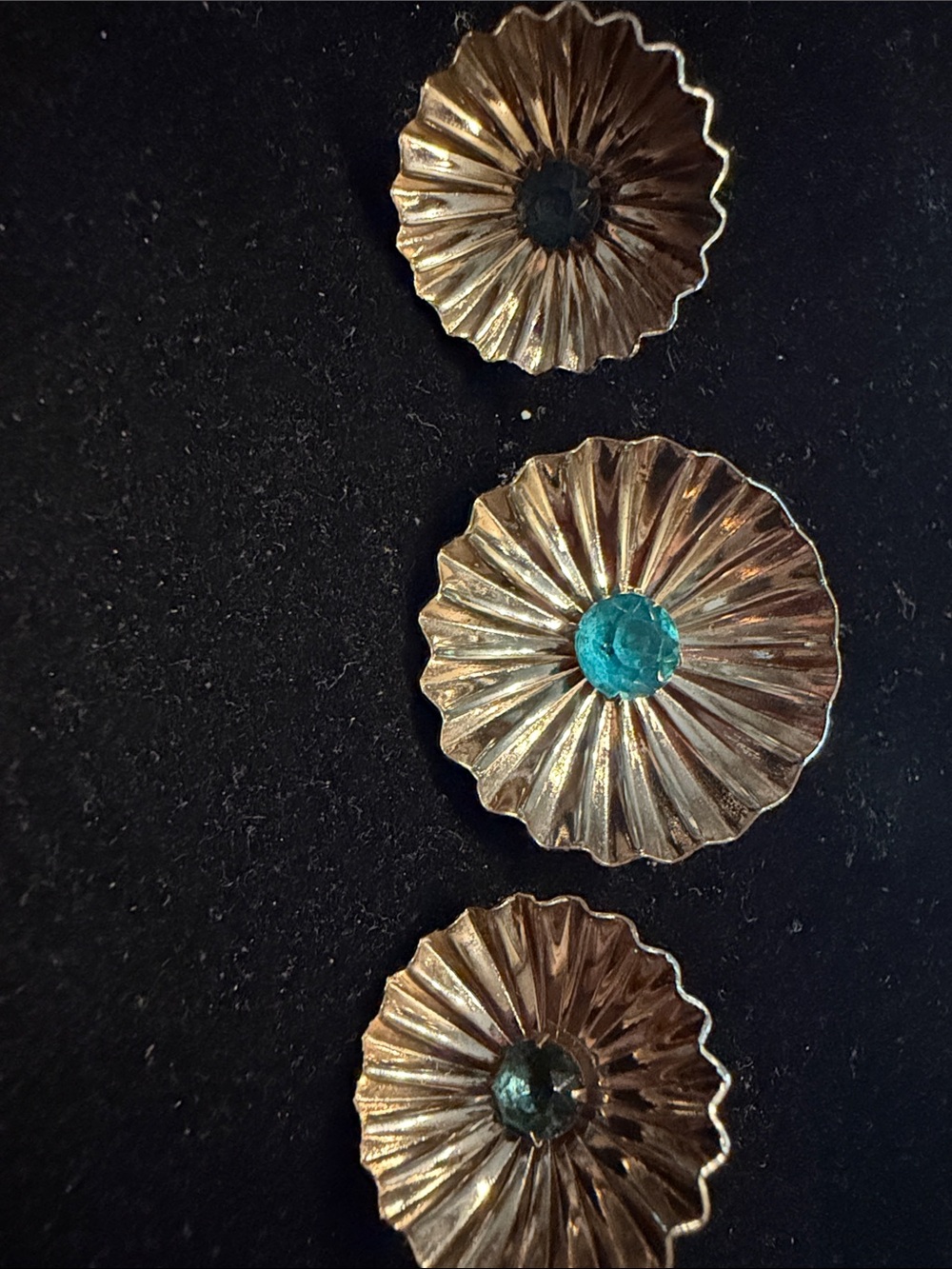 Vintage Gold Tone Floral Button Set with Teal Rhinestones